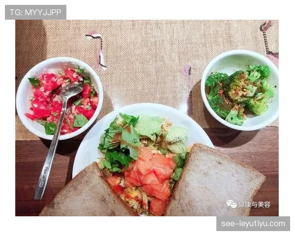 邹敬园这训练强度，一天四练还啃鸡胸肉，真不怕把自己练没了？