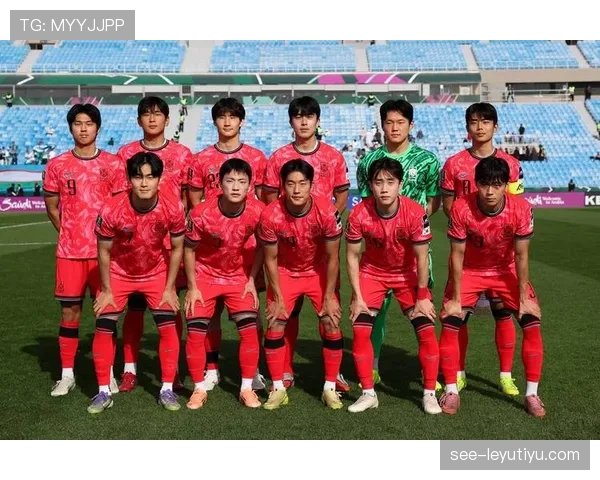 韩国男足备战亚洲杯淘汰赛，防守端呈现稳固态势，进攻串联效率提升